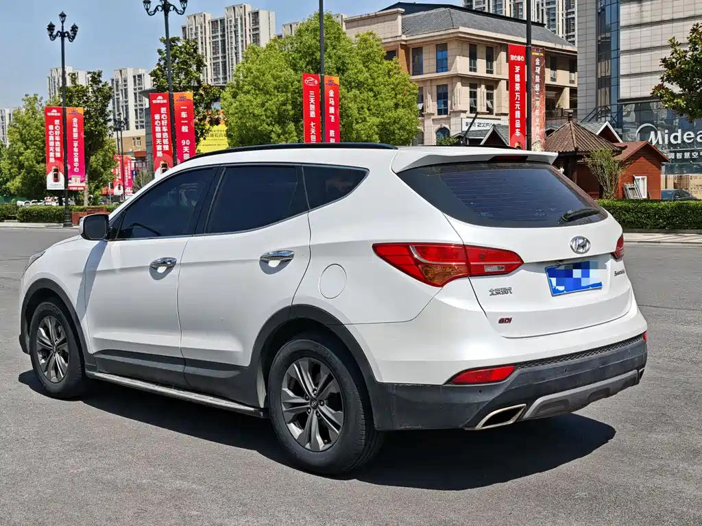 Hyundai Santa Fe 2015 — фото 5