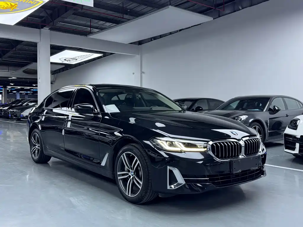 BMW 5 Series 2024
