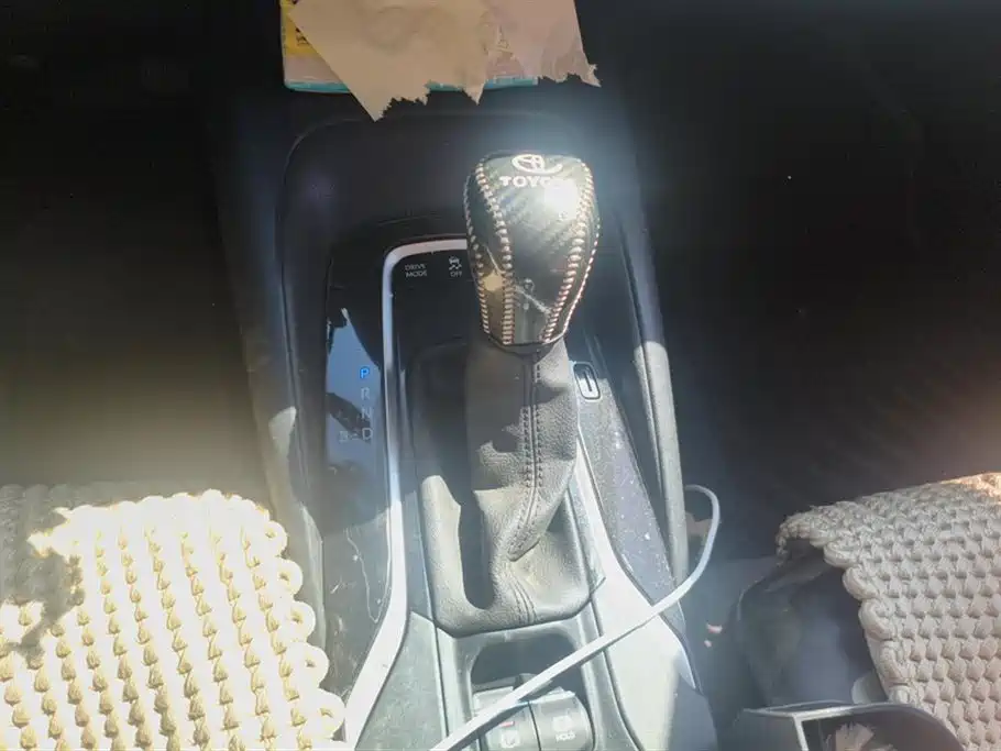 Toyota Corolla 2022 — фото 16