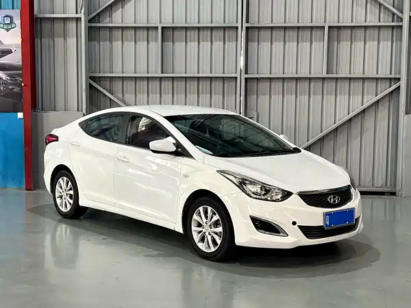 Hyundai Elantra Langdong 2016