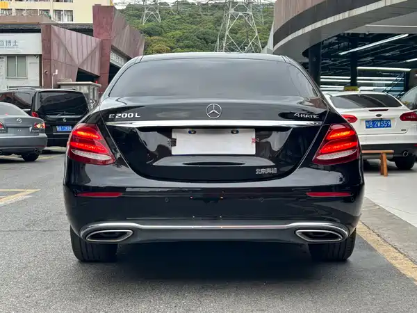 Mercedes-Benz E-Class 2018