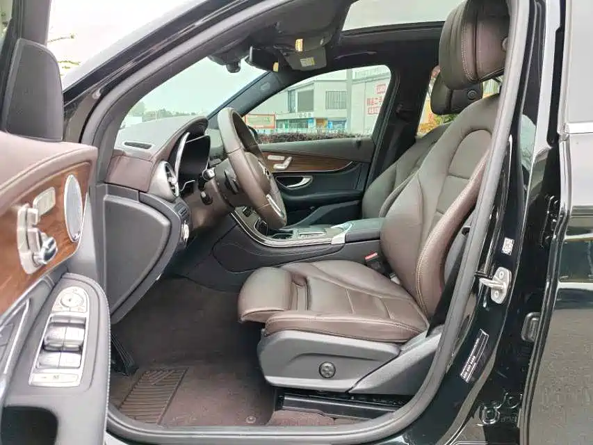 Mercedes-Benz GLC 2020