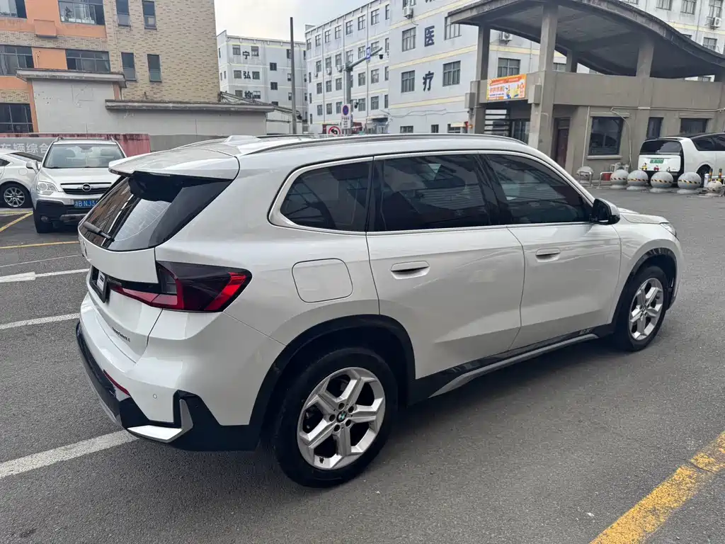 BMW X1 2023 — фото 14
