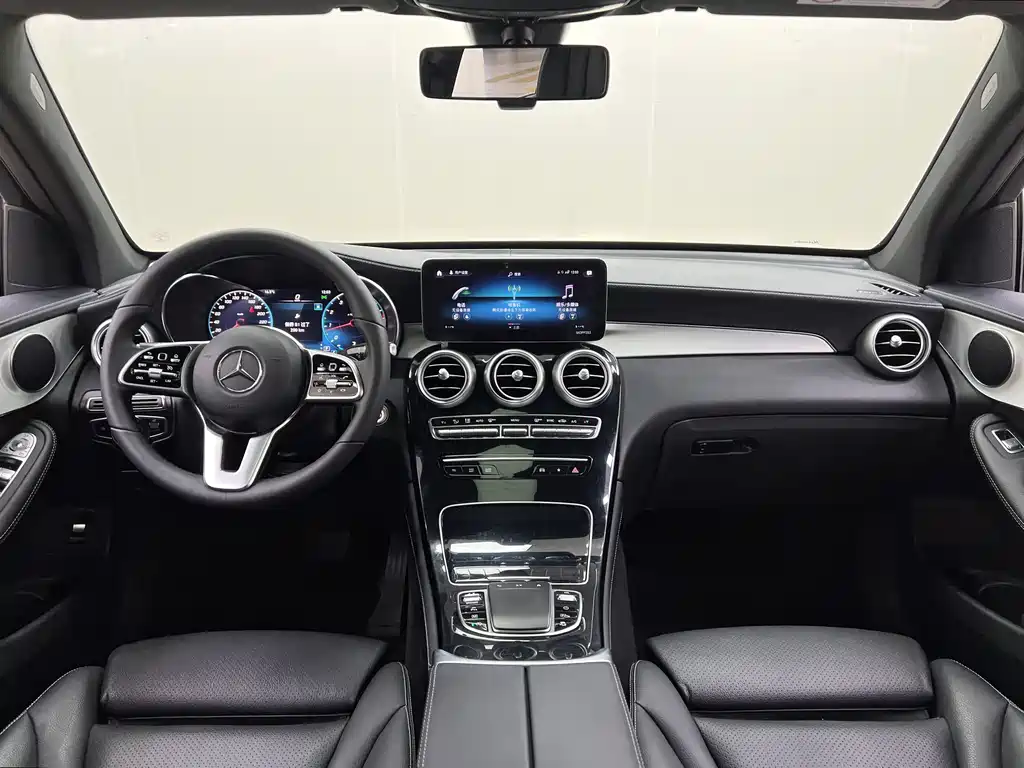 Mercedes-Benz GLC 2022 — фото 11