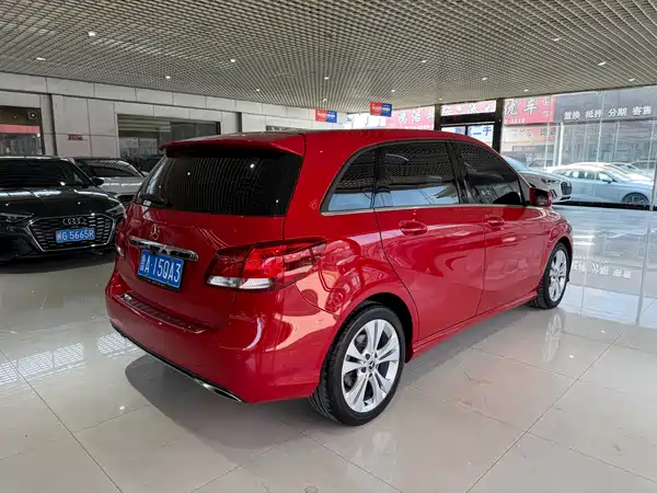 Mercedes-Benz B-Class 2018