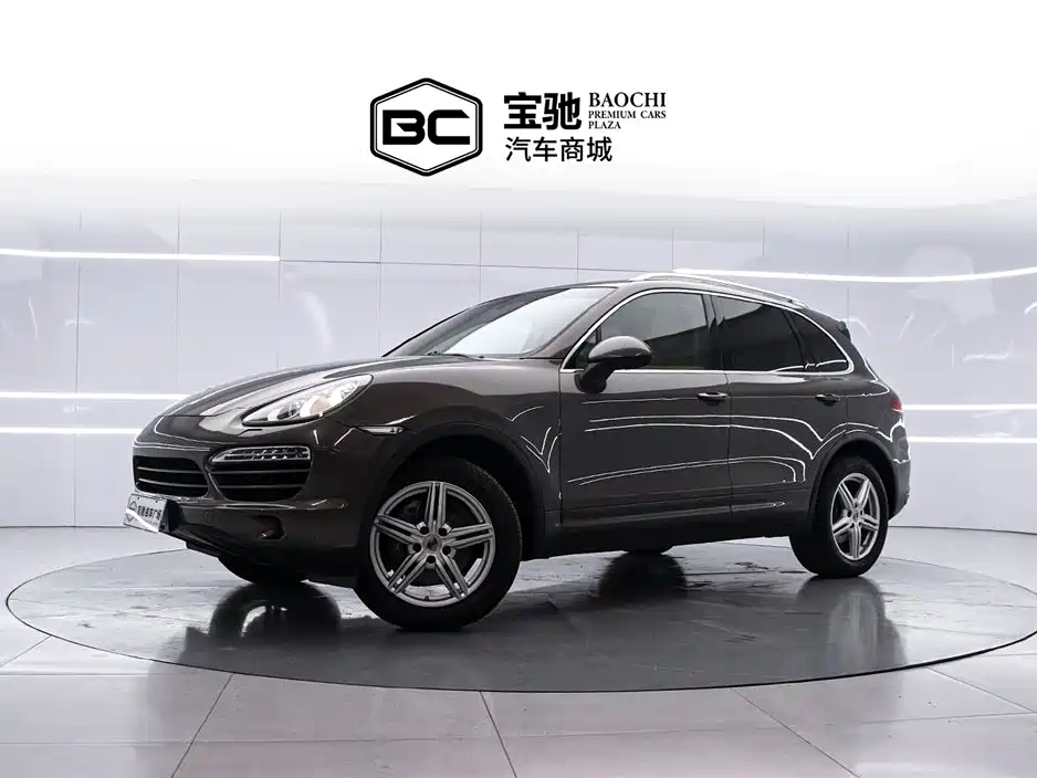 Porsche Cayenne 2013 — фото 1