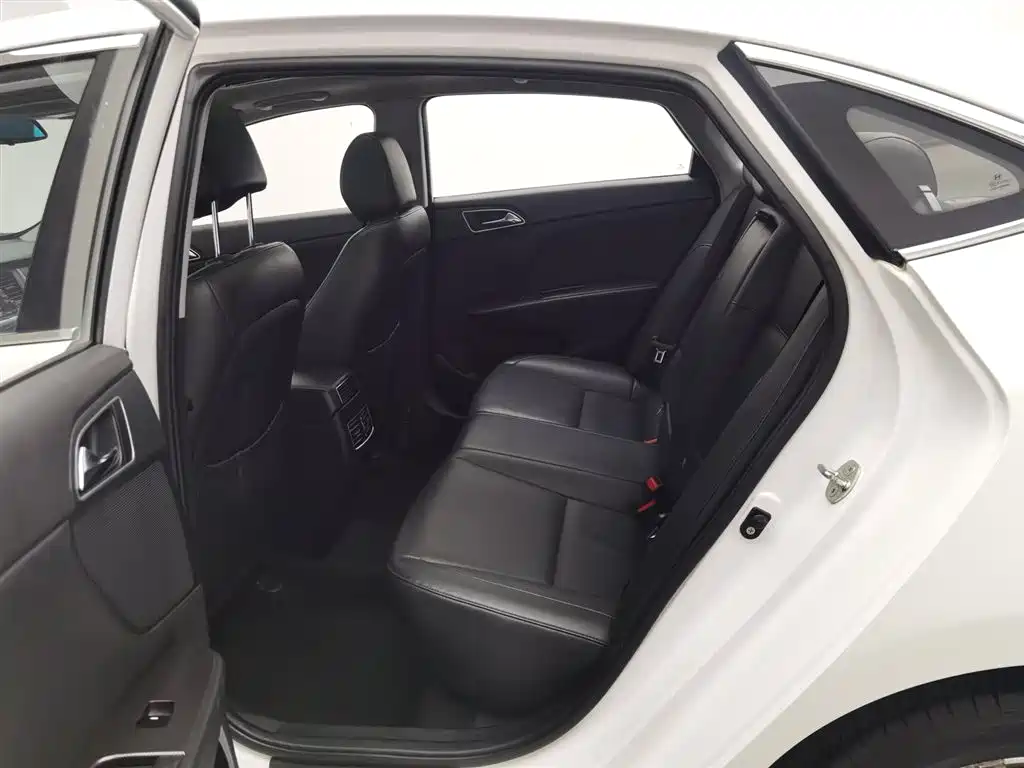 Hyundai Mistra 2017 — фото 15