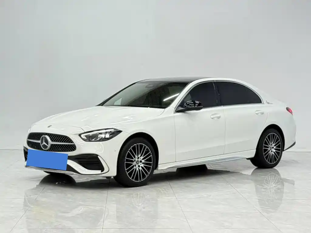 Mercedes-Benz C-Class 2023 — фото 1
