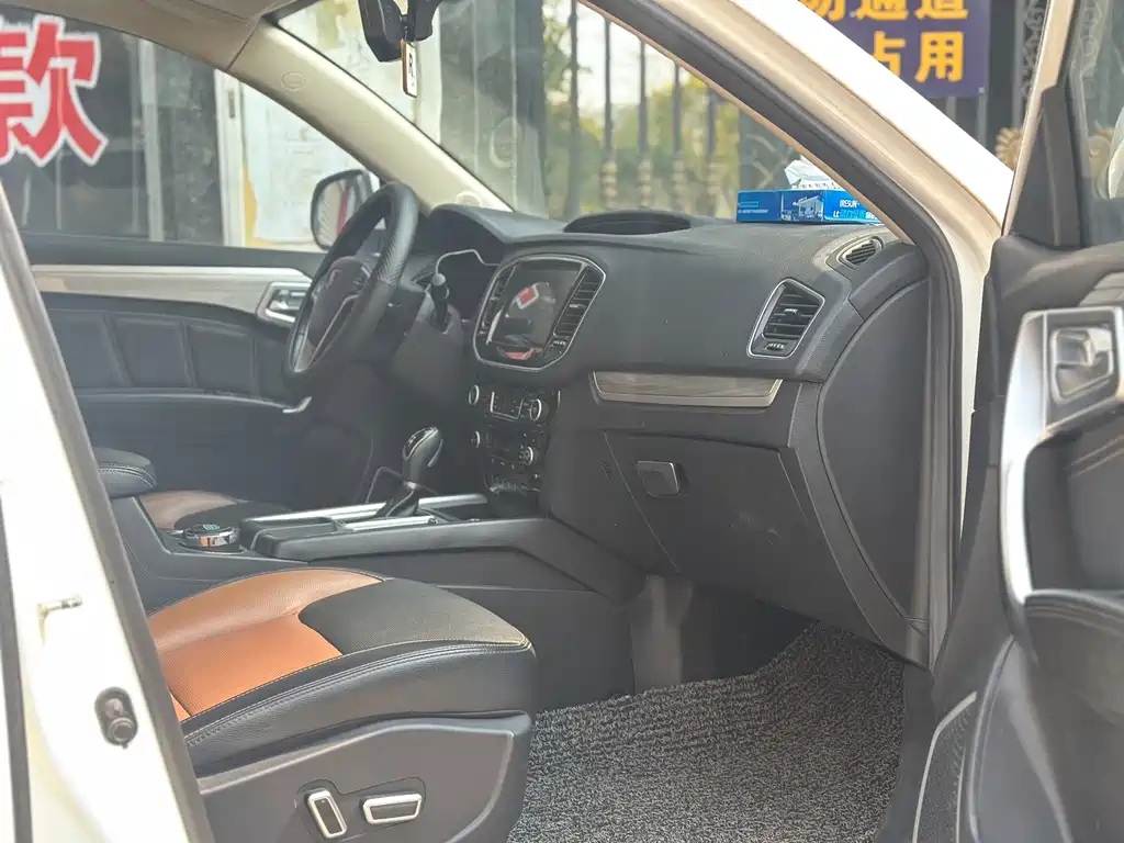 Geely Vision X6 2018 — фото 11