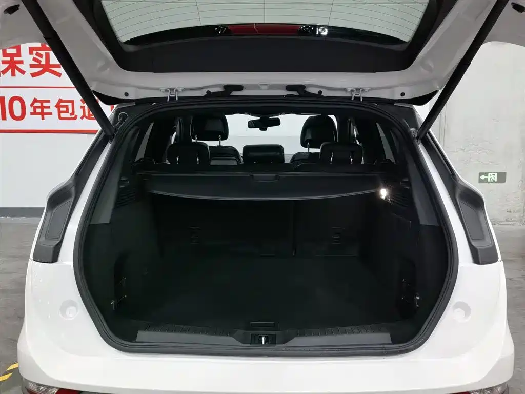 Lincoln MKC 2019 — фото 16