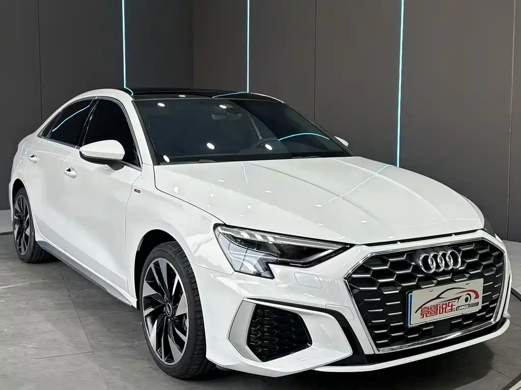 Audi A3 2024 — фото 3