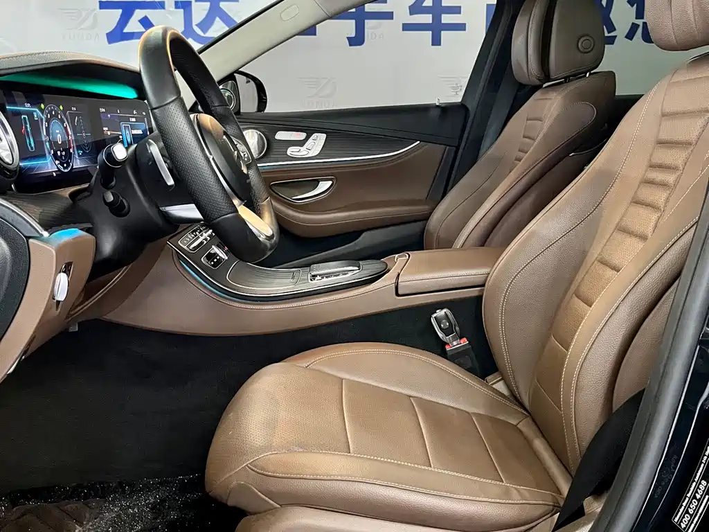 Mercedes-Benz E-Class 2019 — фото 10