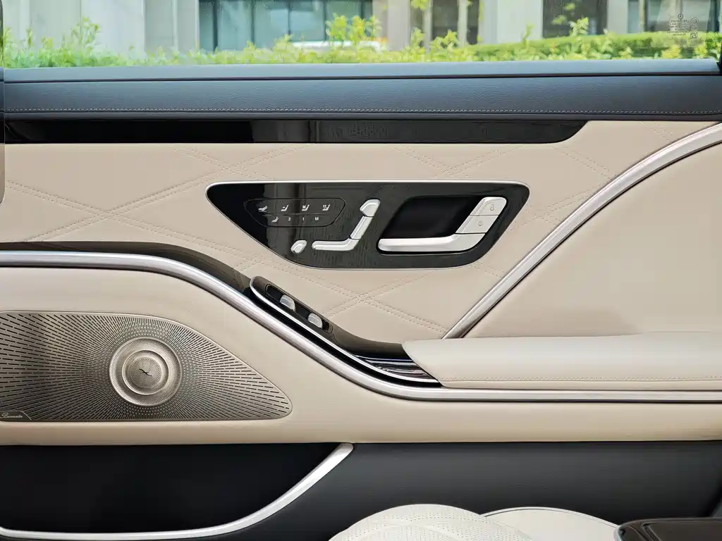 Mercedes-Benz S-Class 2025 — фото 20