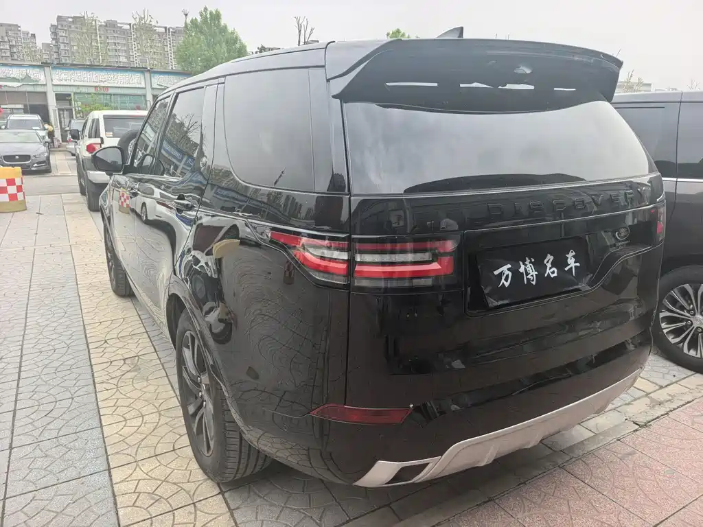 Land Rover Discovery 2020 — фото 13