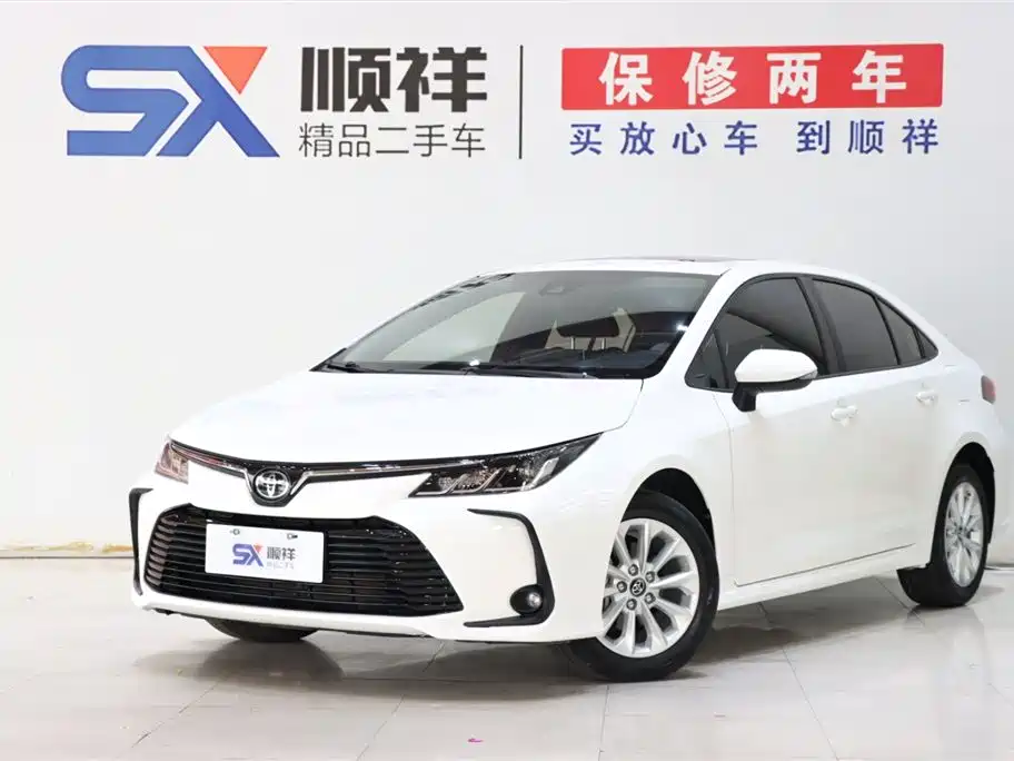 Toyota Corolla 2020 — фото 1