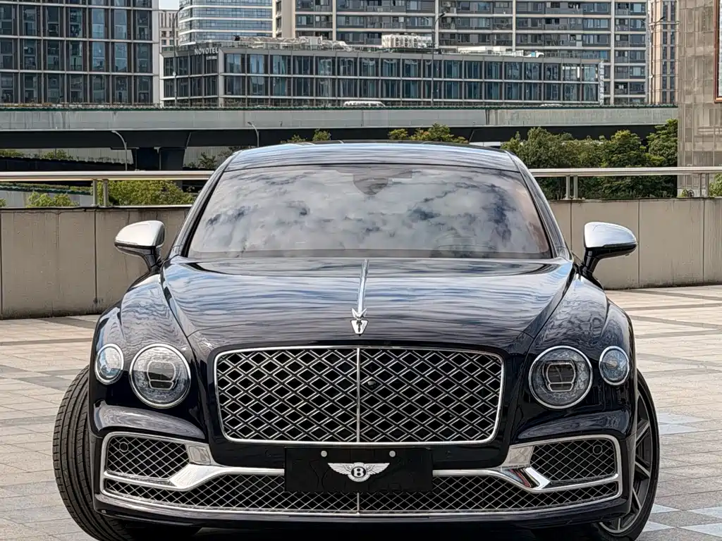 Bentley Flying Spur PHEV 2022 — фото 2