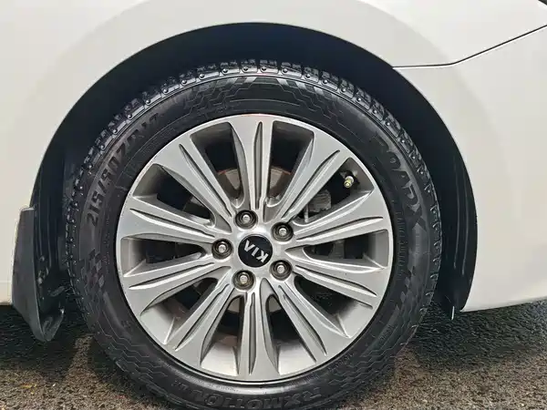 Kia K4 2015