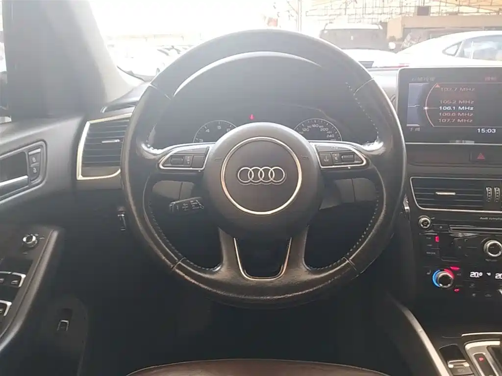 Audi Q5 2016 — фото 11