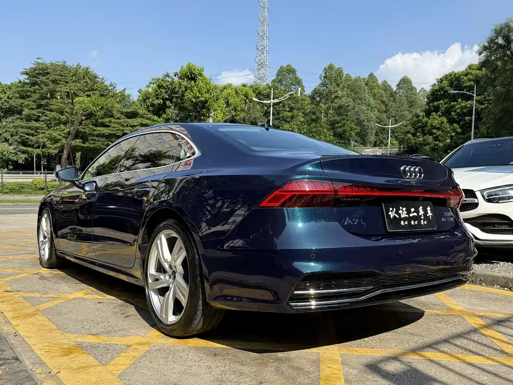 Audi A7L 2023 — фото 3