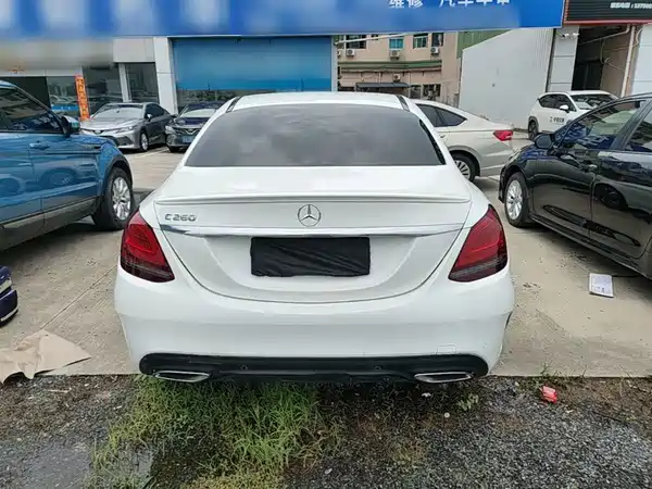 Mercedes-Benz C-Class 2019