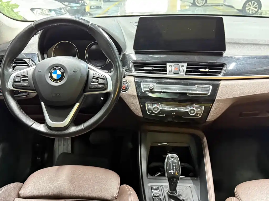 BMW X1 2020 — фото 16