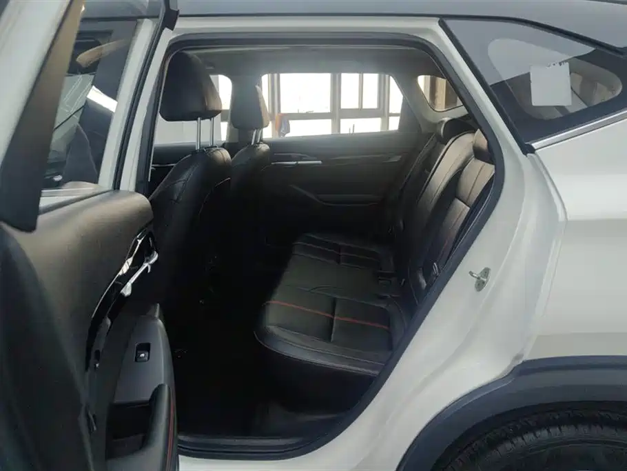 Kia KX3 2020 — фото 11