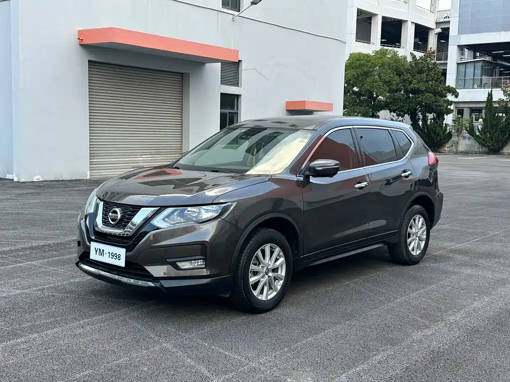 Nissan X-Trail 2019 — фото 1
