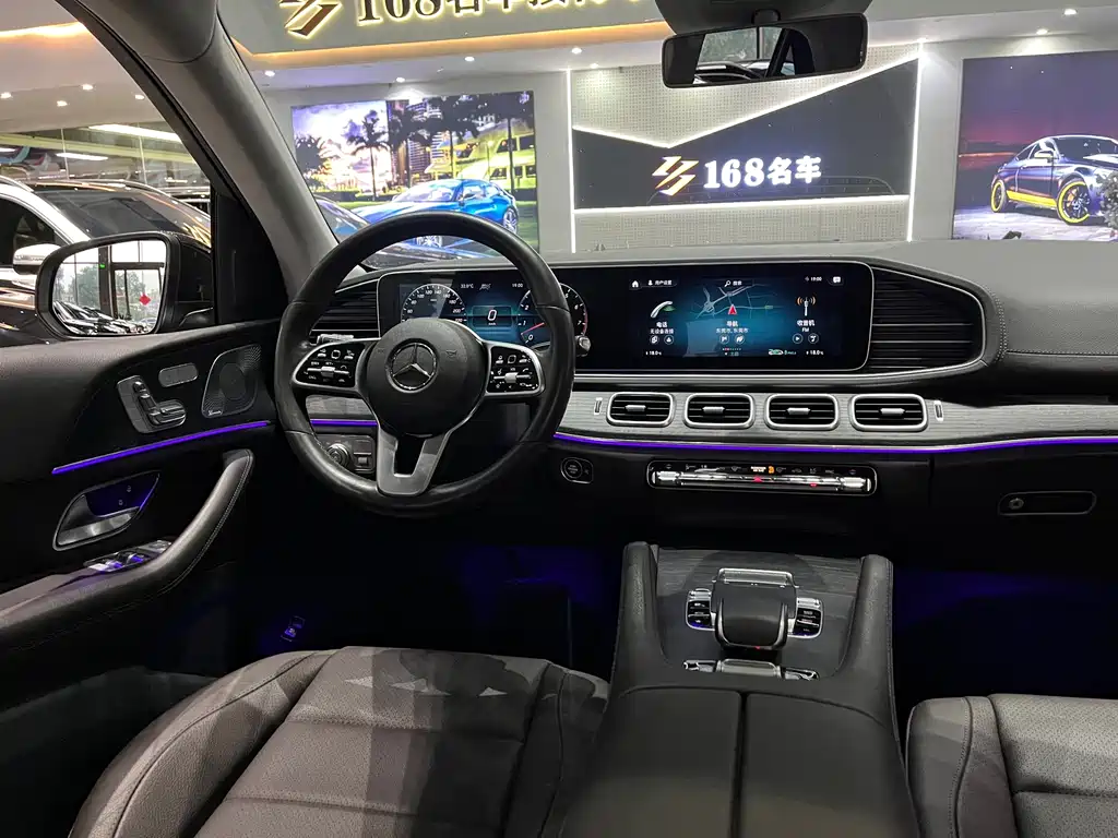 Mercedes-Benz GLE 2020 — фото 15
