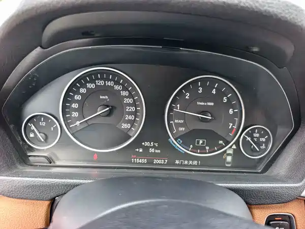 BMW 3 Series 2016