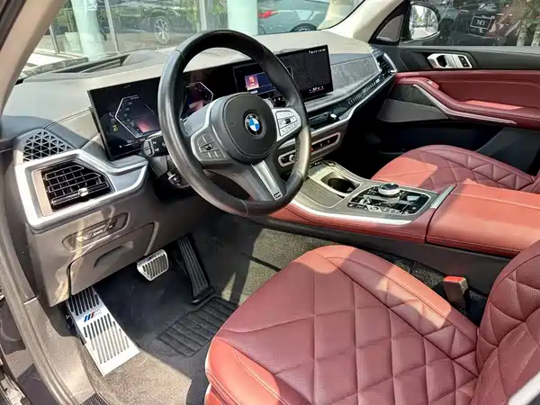 BMW X5 2023
