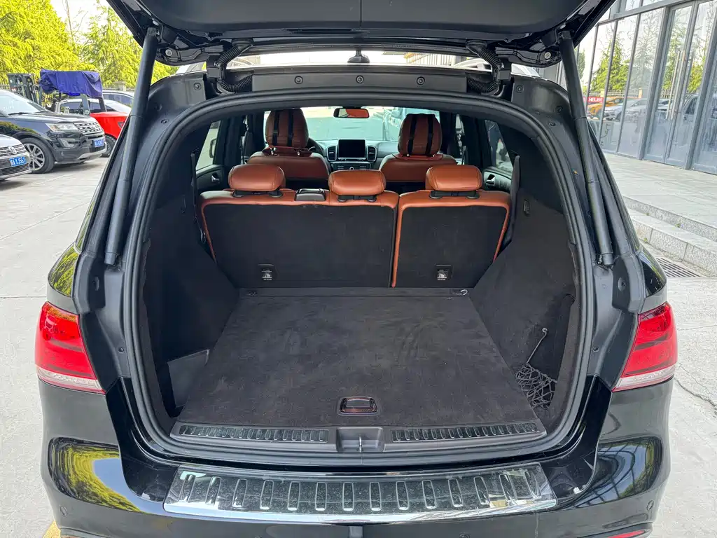 Mercedes-Benz GLE 2016 — фото 13