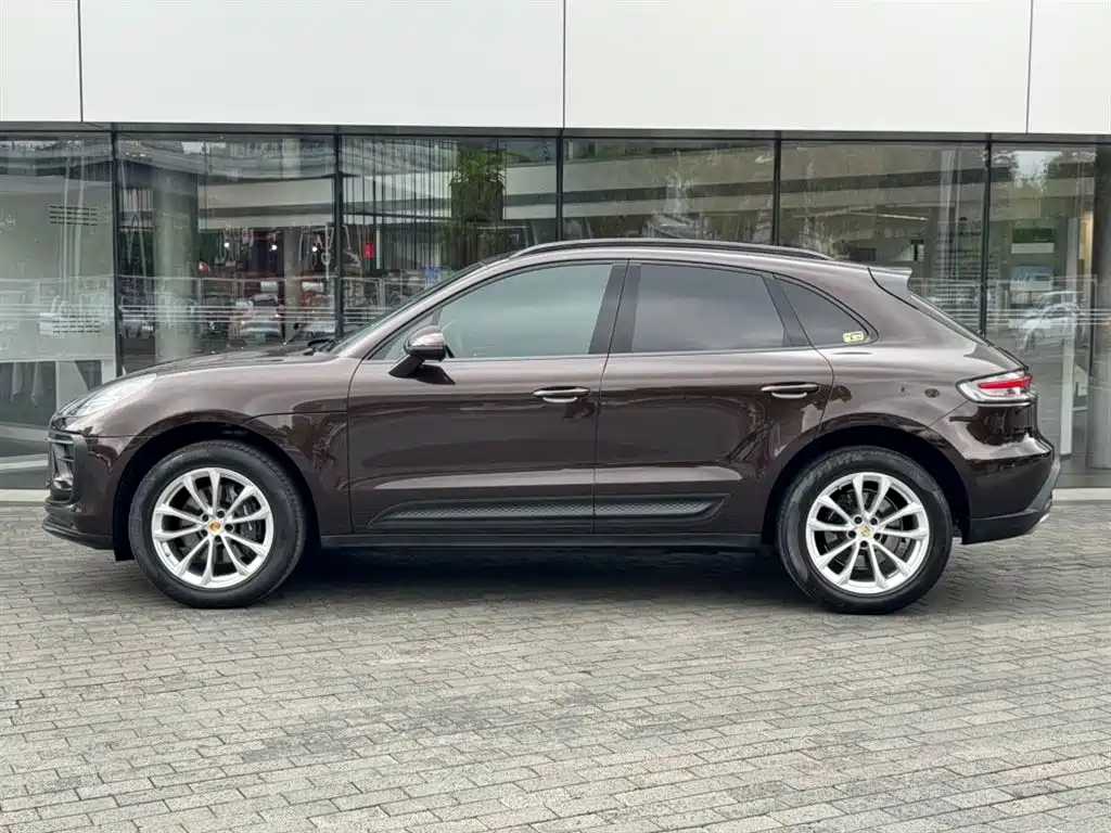Porsche Macan 2022 — фото 7