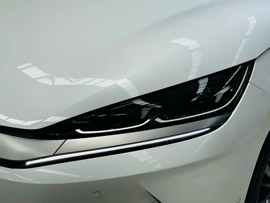BYD Qin L 2026 — фото 10