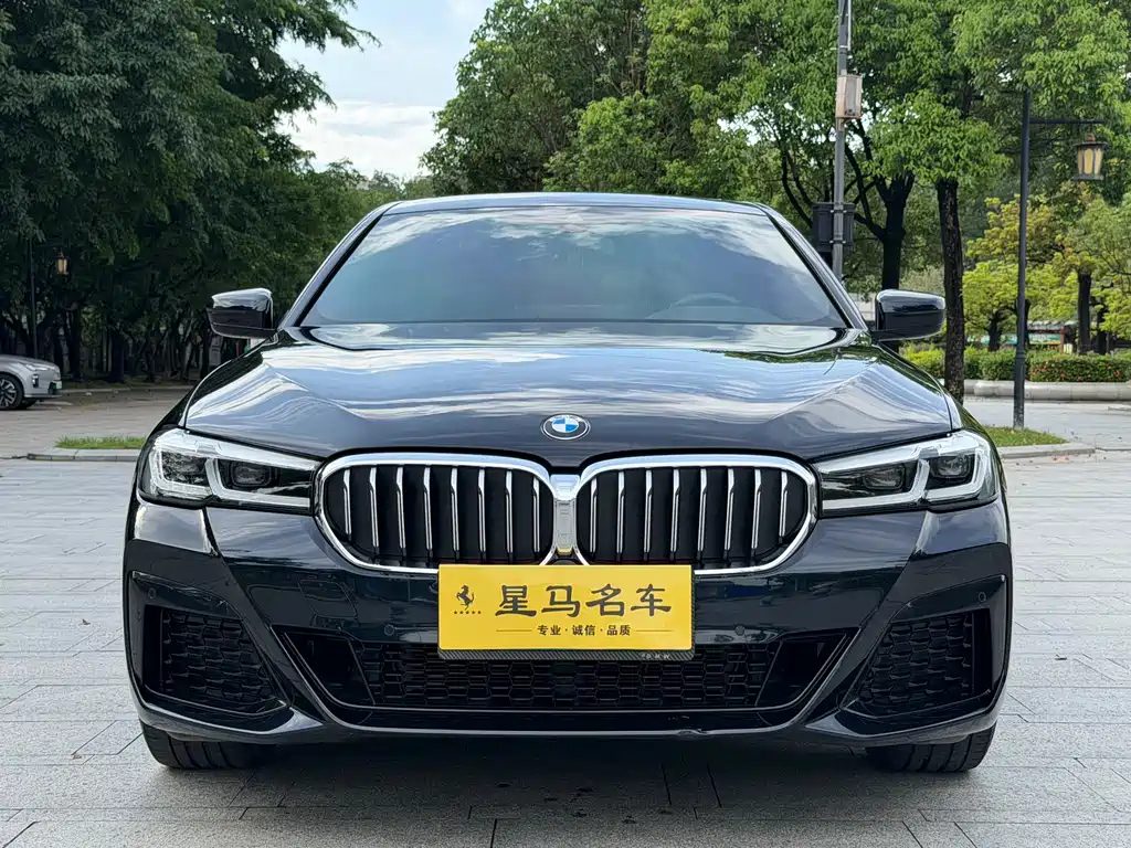 BMW 5 Series 2023