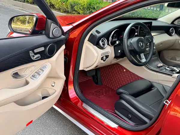Mercedes-Benz C-Class 2017