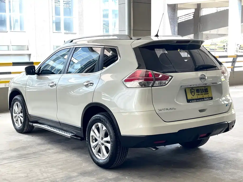 Nissan X-Trail 2015 — фото 4