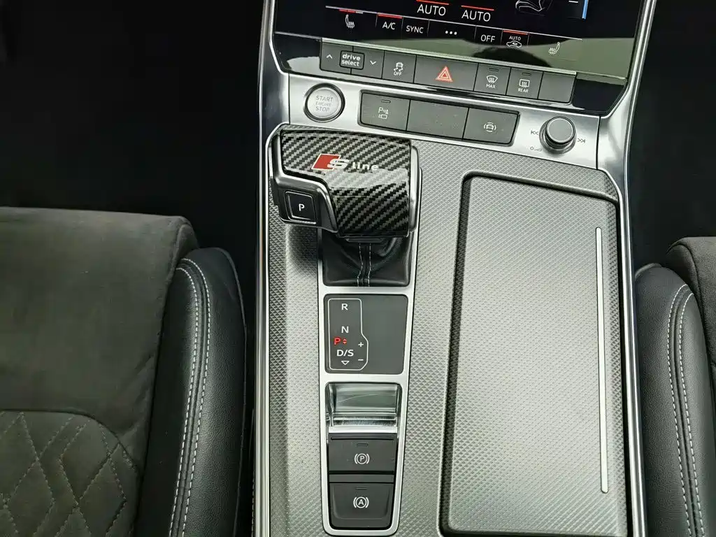Audi A6L 2020 — фото 13