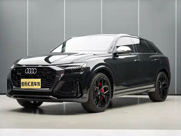 Audi RS Q8 2024