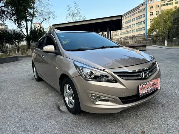 Hyundai Accent 2016