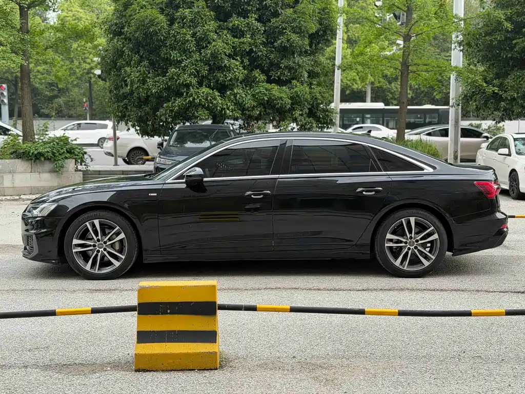 Audi A6L 2019