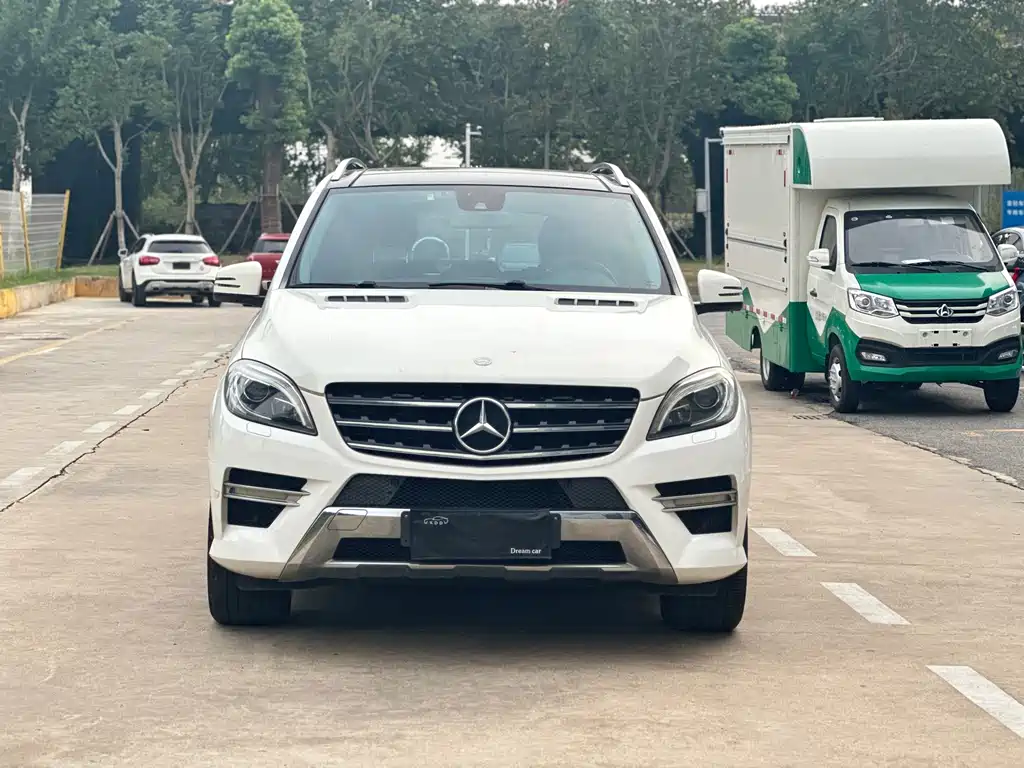 Mercedes-Benz M-Class 2015 — фото 2
