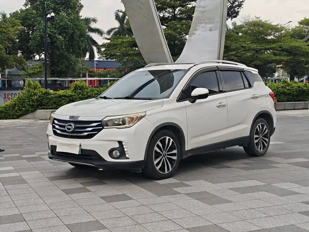 GAC Trumpchi GS4 New Energy 2017