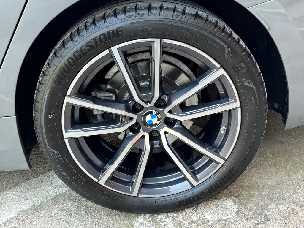 BMW 3 Series 2022 — фото 18