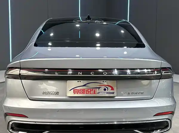 Lincoln Z 2022