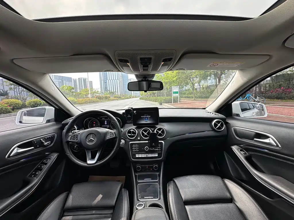 Mercedes-Benz GLA 2018 — фото 8