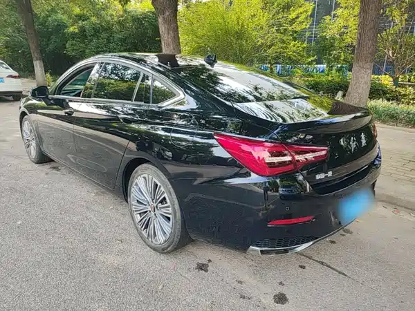 Hongqi H5 2023