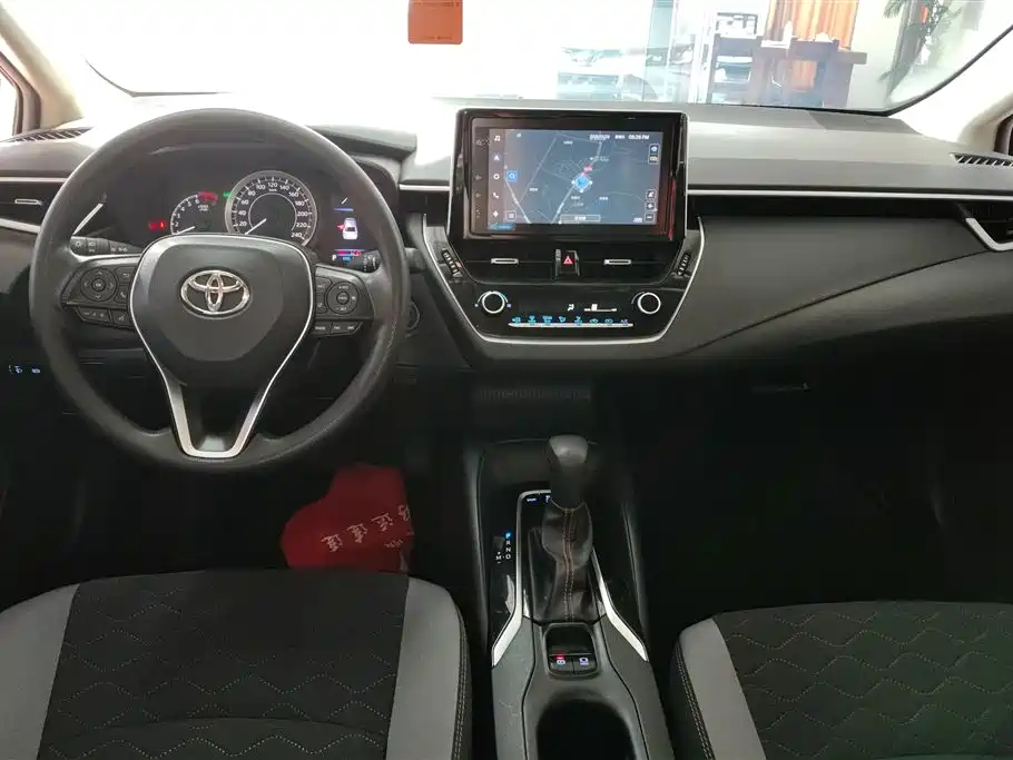 Toyota Corolla 2021 — фото 12