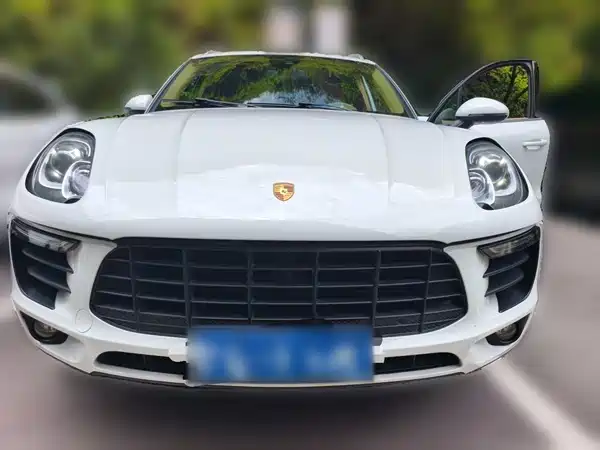 Porsche Macan 2016