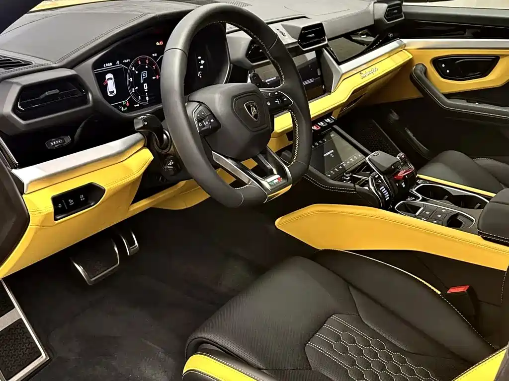 Lamborghini Urus SE — фото 8