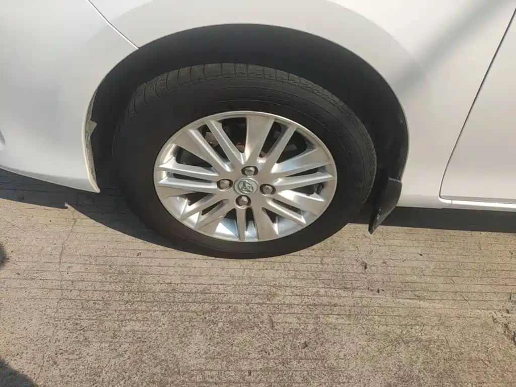 Toyota Vios 2017 — фото 23